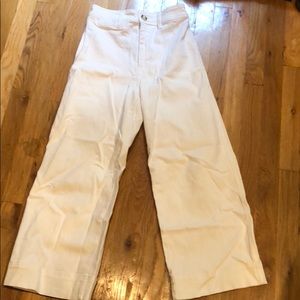 High rise wide leg jeans H&M. Size 4. Runs small.